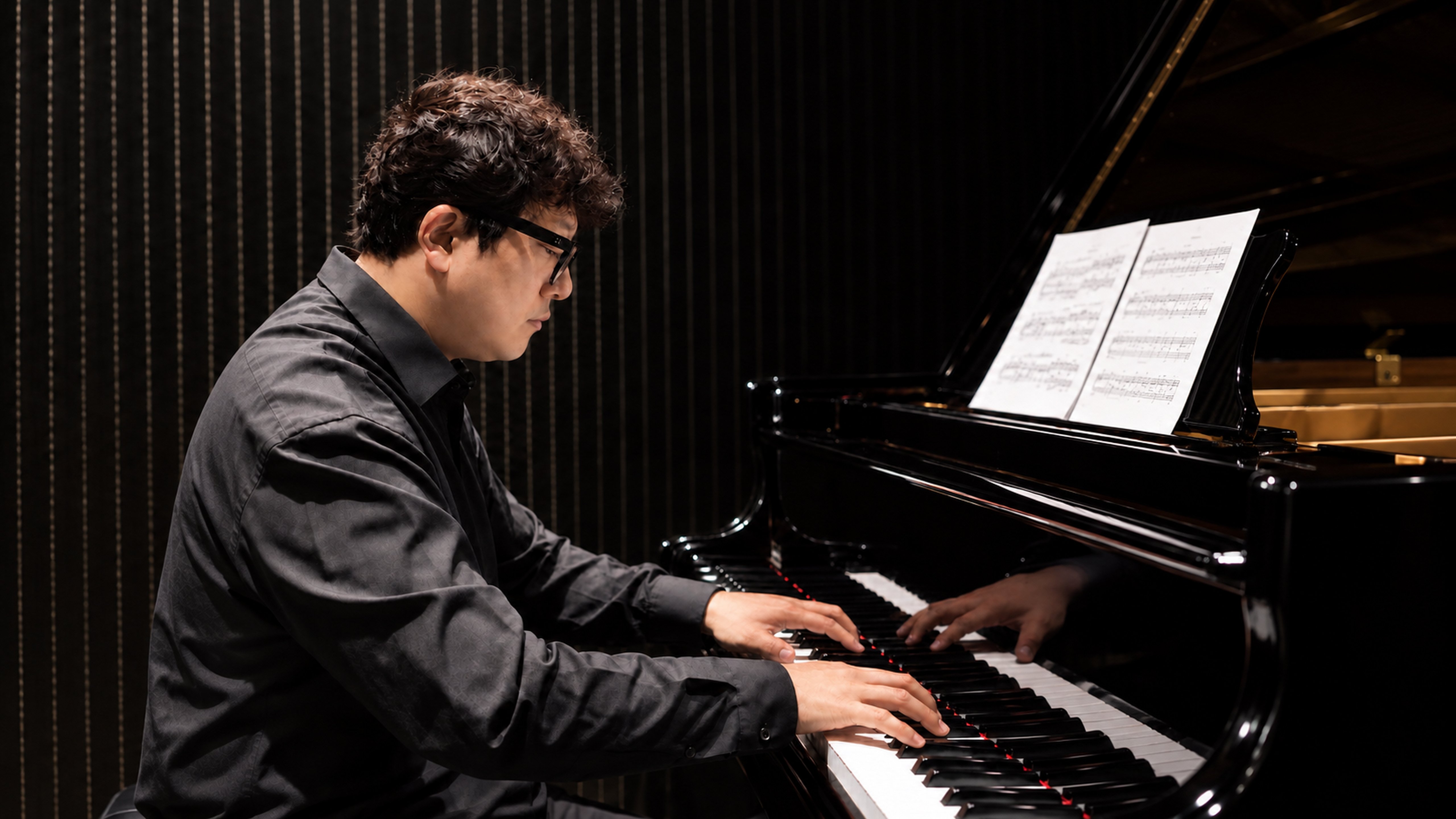 Lee Sang Gul · Piano